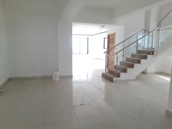 Apartamento penthouse en venta en alma rosa 1ra