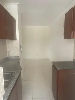 Alquilo apartamento en san isidro labrador