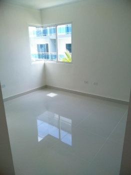 Se vende apt en res. las cayenas san isidro etapa 9 2do piso