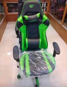 Silla gaming reclínable