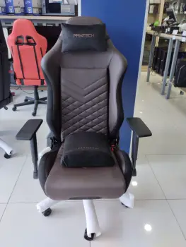 Silla gaming reclínable