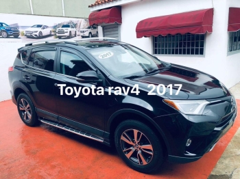 Toyota rav4 xle 2017 en santo domingo este