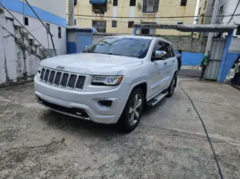 Jeep grand cherokee overland 2014