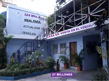 Vendo casa de 2 niveles  para vivirla  o demoler en el verge