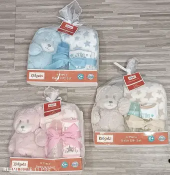 Set de friza  peluche y biberon disponible