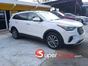 Hyundai santa fe 2017