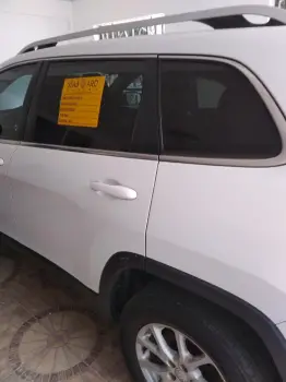 Jeep cherokee latitude 2015 color blanco