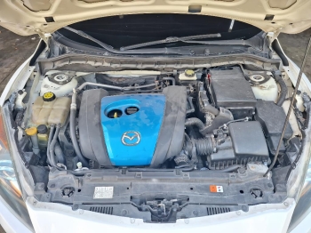 Mazda  2013 gasolina