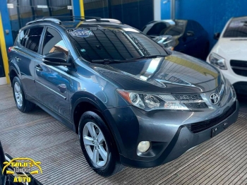 Toyota rav4 xle 2013 clean carfax