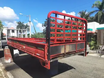 Cama de camión daihatsu cara ancha reforzada  en espaillat