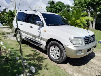 Toyota lan cruiser