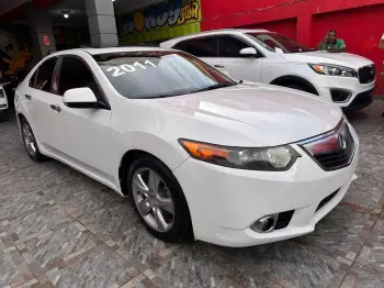 Acura tsx 2011 unico dueño 4 cilindros sunroof en piel