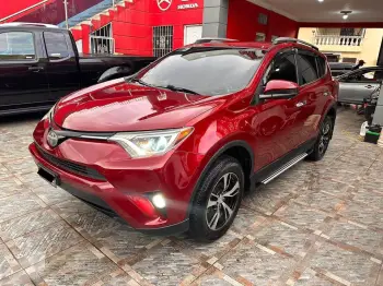 Toyota rav4 2018 le recién importada