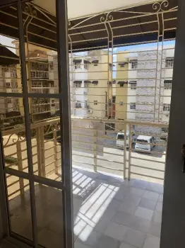 Se alquila apartamento en san isidro