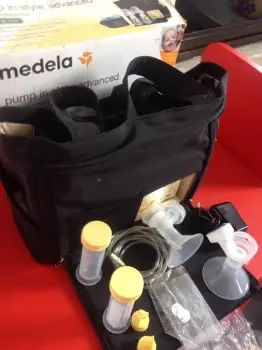 Extractores de leche marca medela nuevos.