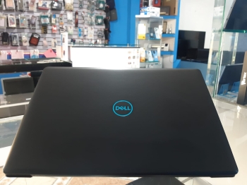 Laptop dell g3 3579 intel core i5 8va gen. 128ssd 1tb hdd 15.6”