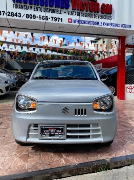 Suzuki alto gris 2019