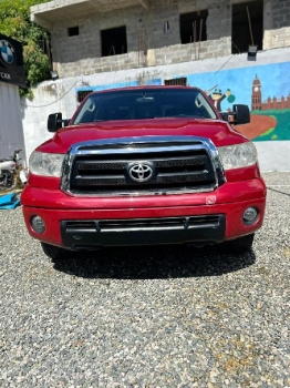 Toyota tundra 2013