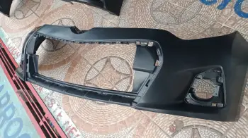 Bumper toyota corolla 2016