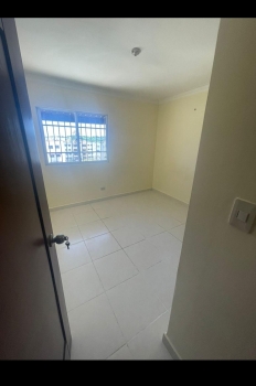 Se alquila apartamento en residencial monumental dn