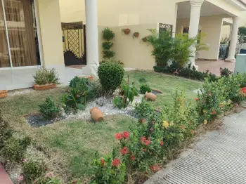 Precio en residencial en madre vieja sur en san cristóbal