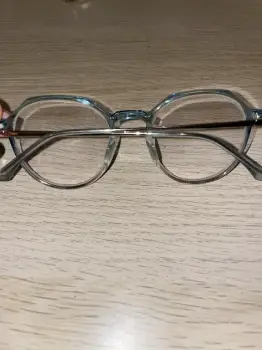 Montura de lentes