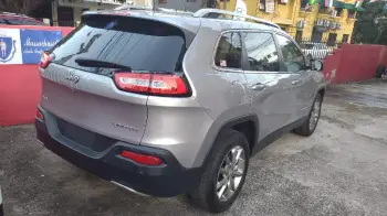 Jeep cherokee limited 4x4 2018