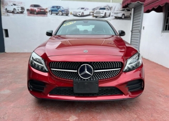 Mercedes benz c300 2019 amg package