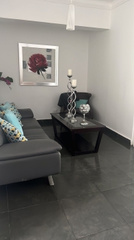 Apartamento  en alquiler ubicado en el sector de evaristo morales dist