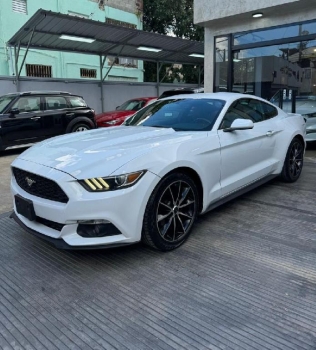 Ford mustang 2016