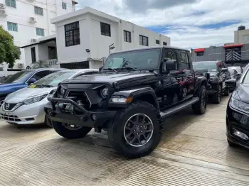 Jeep gladiator overland 2021