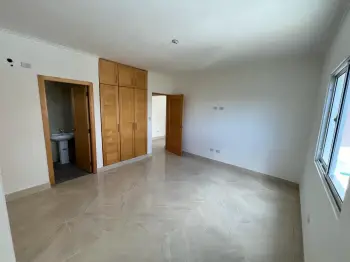 Apartamento en venta en paseo del parqueo santo domingo norte precio d