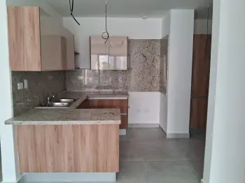 En alquiler apartamento moderno en evaristo morales