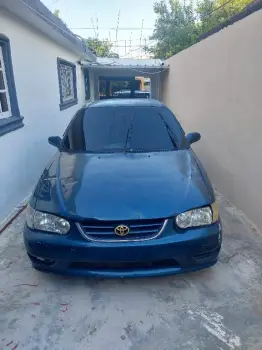 Vendo toyota corolla  2002