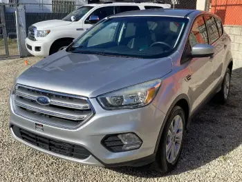 Ford escape se 2017