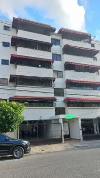 Vendo oferta apartamento en piantini 270 mt2 pisos en mármol 3 hab.