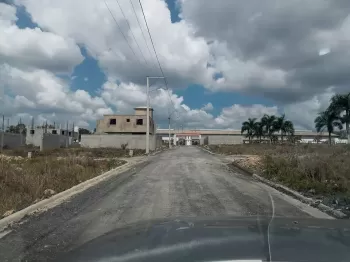 Solares comerciales abordes de avenida en villa mella