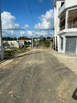 Solares economicos en santo domingo norte.