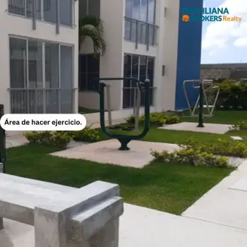 For rent condo   3 piezas  en pueblo bávaro cerca de bávaro city cente