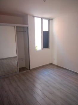 Renta apartamento con dos piezas  en residencial jardines i pueblo báv