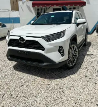 Toyota rav4 2021 xle