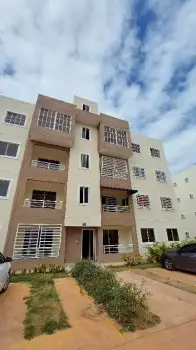 Se alquila inmueble de 3 habs en santo domingo oriental