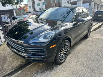 Porsche cayenne 2019