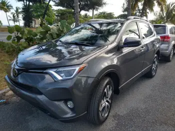 2018 toyota rav4 le 4x4