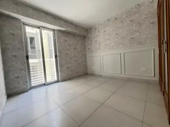 Apartamento en alquiler en el evaristo morales próximo a la churchill