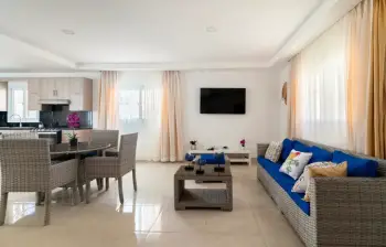 Hermosa villa en bávaro de oportunidad