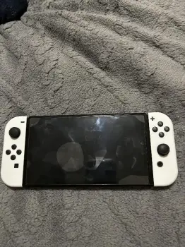 Vendo nintendo switch oled