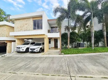 Casa en venta cuesta hermosa 2. usd330000