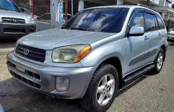 Toyota rav4 2003 gasolina 4cilindros 4x2 americana super cuidada sana