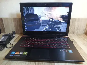 Laptop gamer lenovo y40 i7-4510u 8gb 256gb 2gb grafica radeon r9 m275x